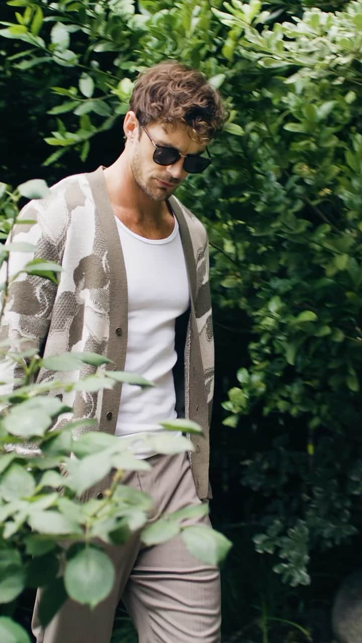 ペイジのインスタグラム：「What we’re loving for Fall, the Whitman Cardigan paired with the Stafford Trouser in Sea Fossil // #LiveInIt」