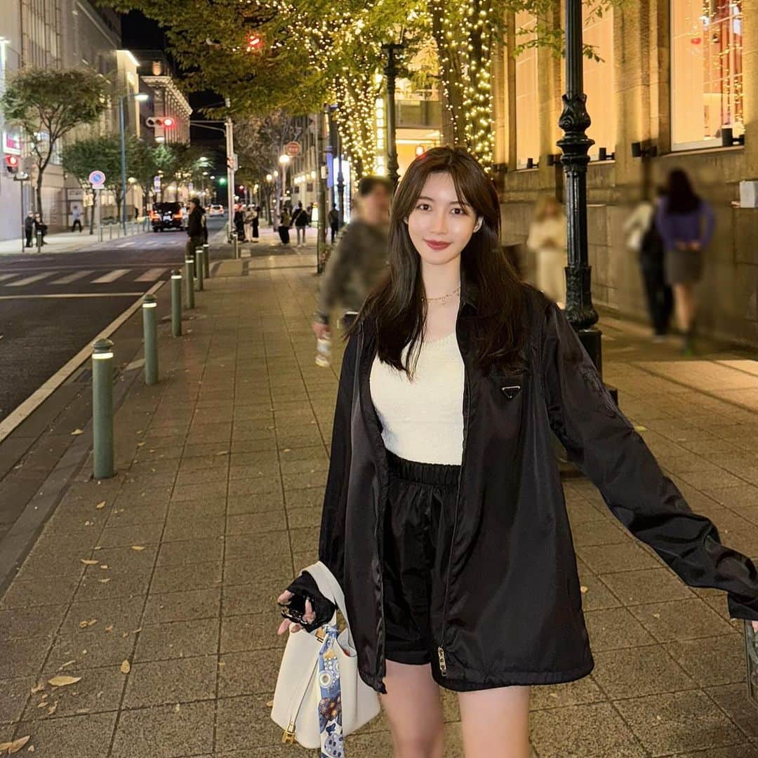 MIYABIのインスタグラム：「神戸🫶🏻」