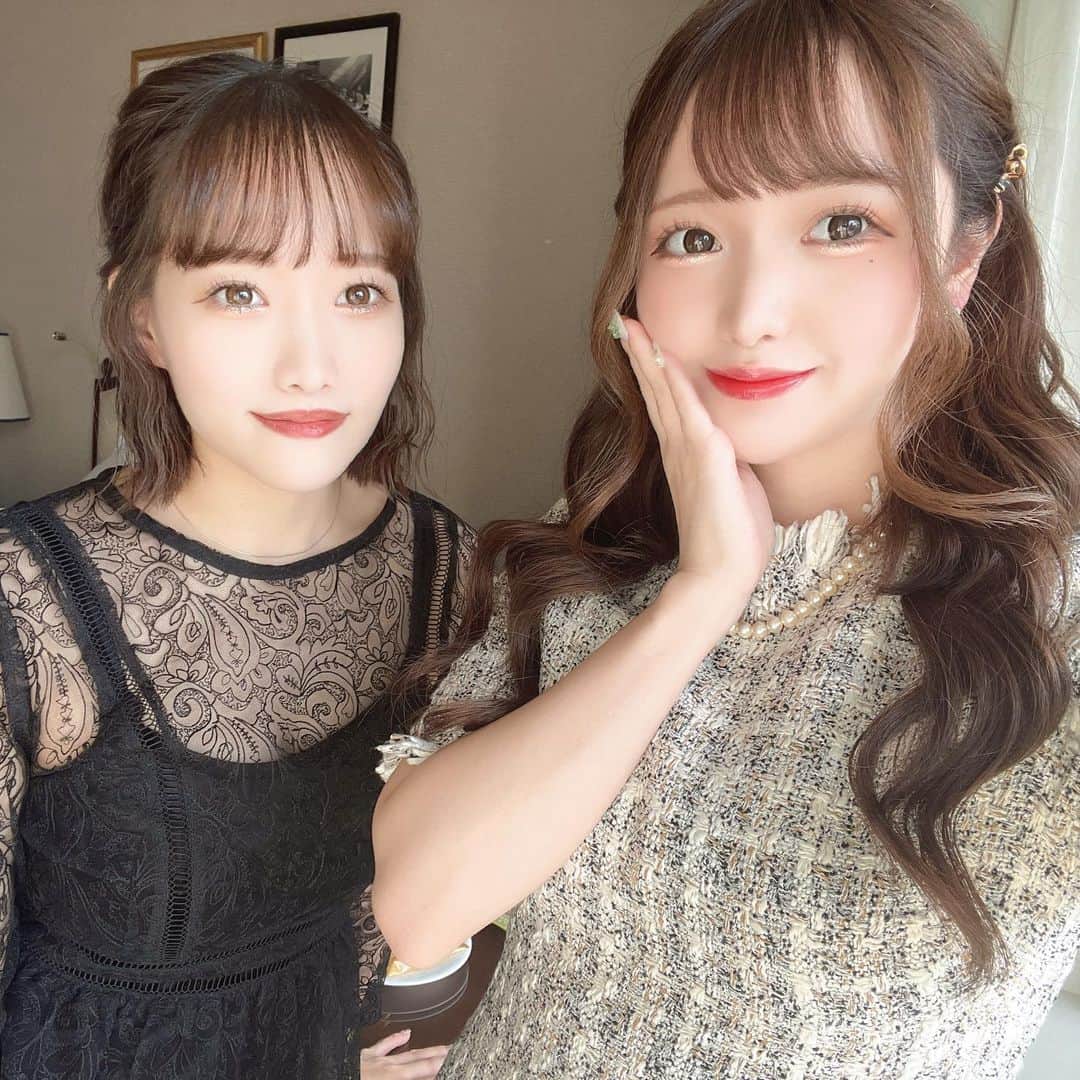 胡蝶さなのインスタグラム：「生きてるよ😇」