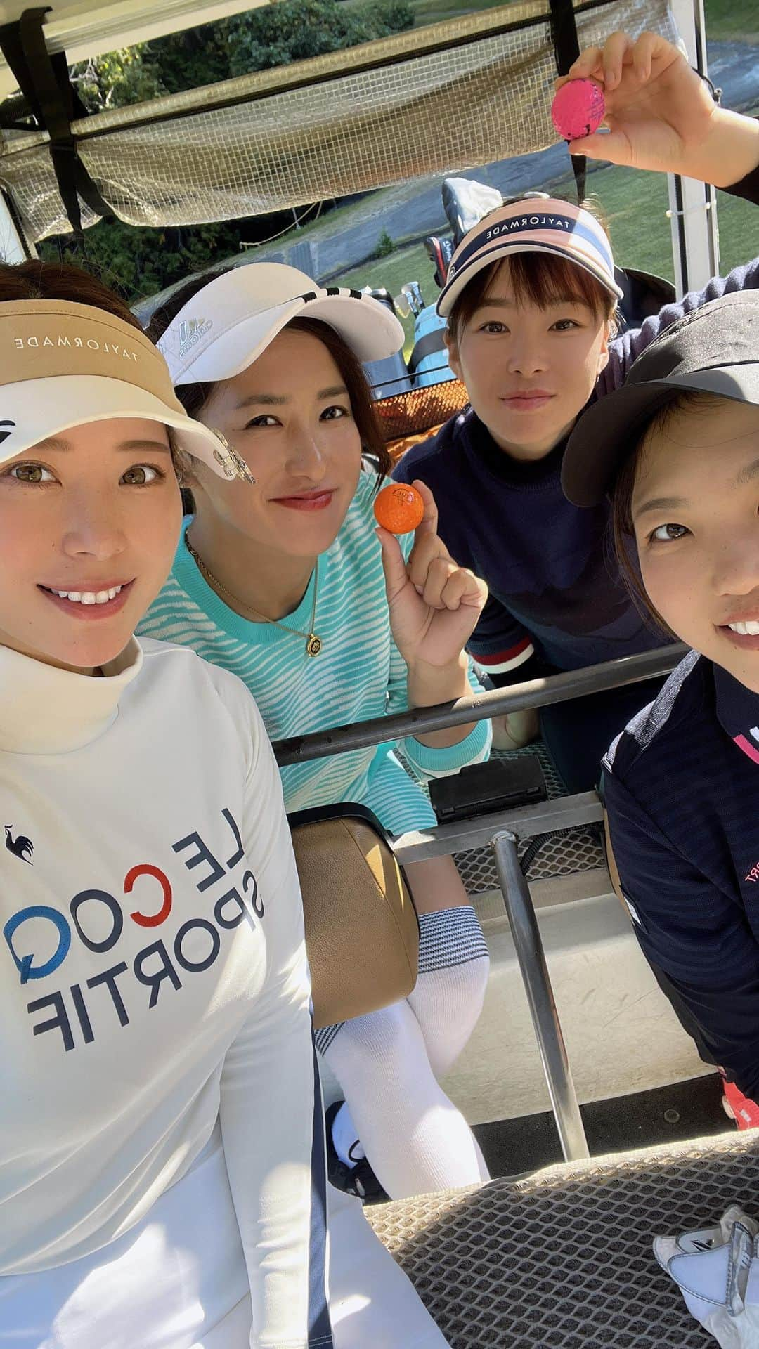 高塚南海のインスタグラム：「⛳️  産後2ヶ月ゴルフ  ︎︎︎︎︎︎☑︎チェリーゴルフときわ台コース ︎︎︎︎︎︎☑︎score108🔴  17年続けた野球を引退して 妊婦中に始めたゴルフ✌🏾 産後2ヶ月で復帰⛳️🤍 ゴルフの魅力にハマってます❕  まだまだ野球打ちが抜けず すんごい右に曲がる… 難しい〜！でも楽しいっ!!  ベストは101🔴です。   #ゴルフ  #ゴルフ女子   #野球女子  #野球  #ゴルフ初心者  #目指せ100切り   #ゴルフ好きな人と繋がりたい」