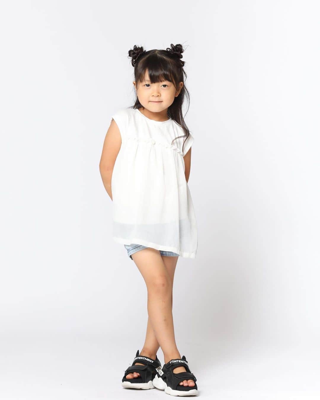 株式会社アドバンス社さんのインスタグラム写真 - (株式会社アドバンス社Instagram)「KIDS MODEL：田中　麗音    #アドバンス社#アドバンス社キッズモデル#モデル事務所#金沢モデル事務所#富山モデル事務所#モデルエージェンシーアドバンス社#オーディション#モデル募集#kids#子役#キッズモデル#キャスティング#advance#model#宣材写真#モデルになりたい#スカウト#ナレーター#リポーター#女優#俳優#司会#石川県#富山県#福井県#北陸」11月6日 12時08分 - advance_sya