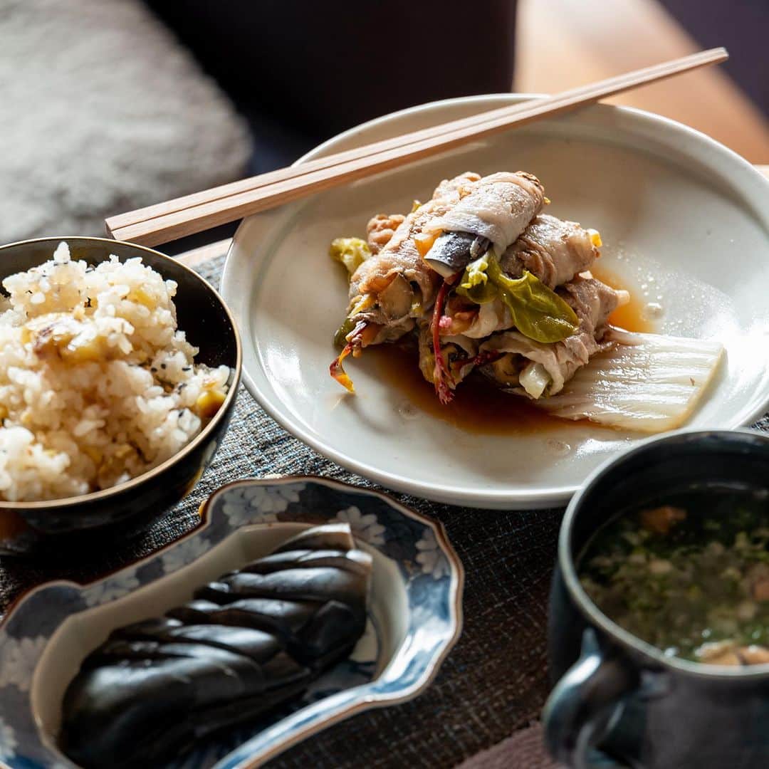 武井義明さんのインスタグラム写真 - (武井義明Instagram)「豚のしゃぶしゃぶ肉で野菜を巻いて蒸しました。」11月6日 12時10分 - bebechef