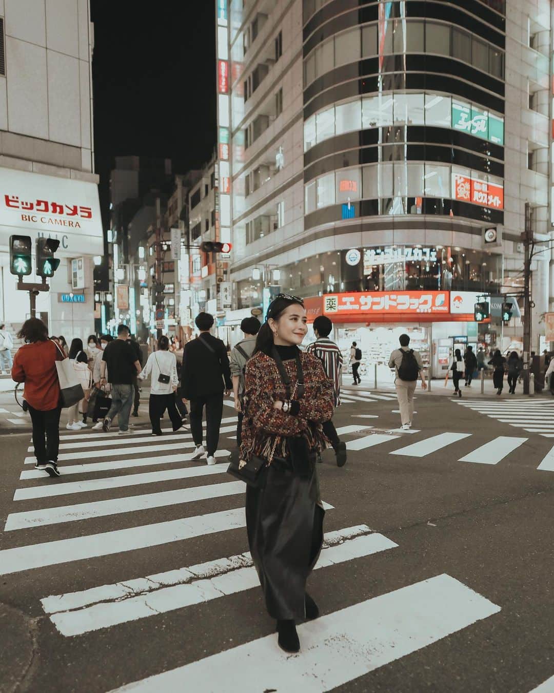 Prilly Latuconsinaさんのインスタグラム写真 - (Prilly LatuconsinaInstagram)「Hi Tokyo! 🇯🇵   Lensed by @cindyymargareta  Arranged by @meetcationtravel」11月6日 12時42分 - prillylatuconsina96