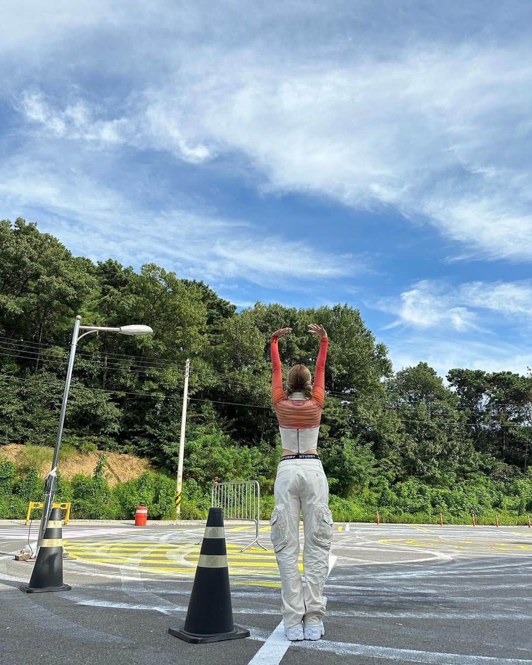 Kep1erさんのインスタグラム写真 - (Kep1erInstagram)「racetrack 🏎️🏁  #휴닝바히에 #HUENING_BAHIYYIH #Kep1er #케플러」11月6日 12時52分 - official.kep1er