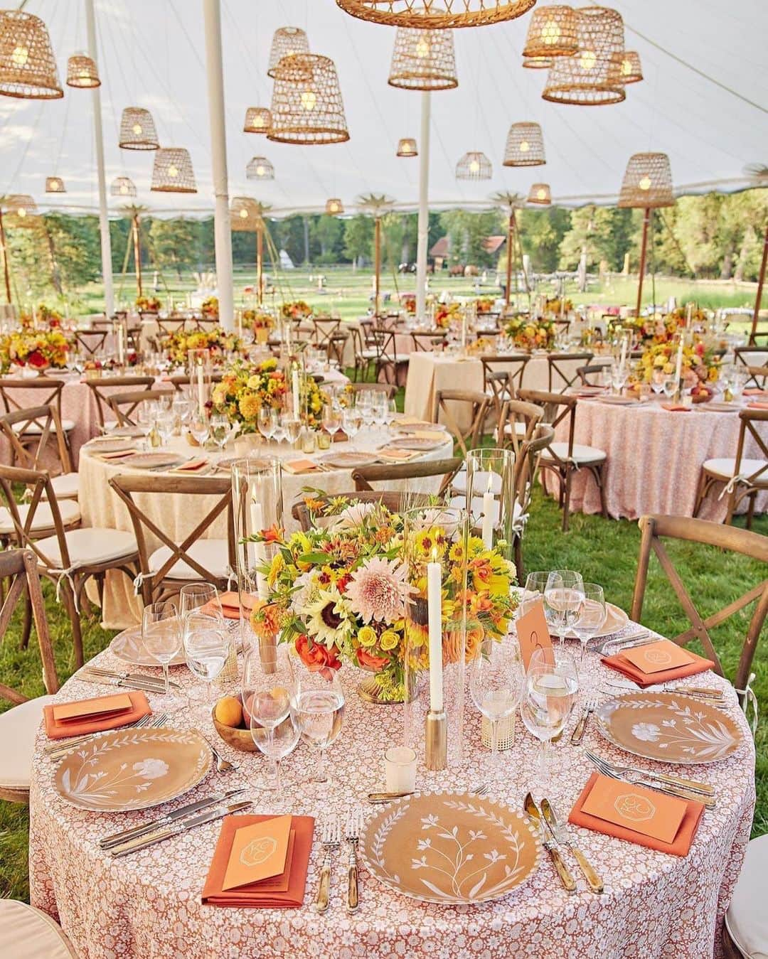 Ceci Johnsonさんのインスタグラム写真 - (Ceci JohnsonInstagram)「WEDDING | Embrace a fall palette with this wedding in Wyoming. Our friendship with the Hirtle family began over 16 years ago when we designed their first daughter’s wedding invitations, their second soon followed and this one is their third! Such an honor to create unique and special designs for each of their beautiful children over the years. 🧡 ⠀⠀⠀⠀⠀⠀⠀⠀⠀ Featuring hand-stained wood, brown and gold foil letterpress on 4-ply luxe paper, with a custom-converted envelope. #CeciCouture ⠀⠀⠀⠀⠀⠀⠀⠀⠀ CREATIVE PARTNERS:  Invitation Design: @cecinewyork Photography: @christianothstudio @christianoth Event Planner: @augustacole Event Designer: @david_stark_design ⠀⠀⠀⠀⠀⠀⠀⠀⠀ #cecinewyork  #invitationsuite  #autumnvibes  #autumninvitations  #wyomingwedding  #orangeinvitations  #letterpress  #luxuryinvitations」11月7日 0時55分 - cecinewyork