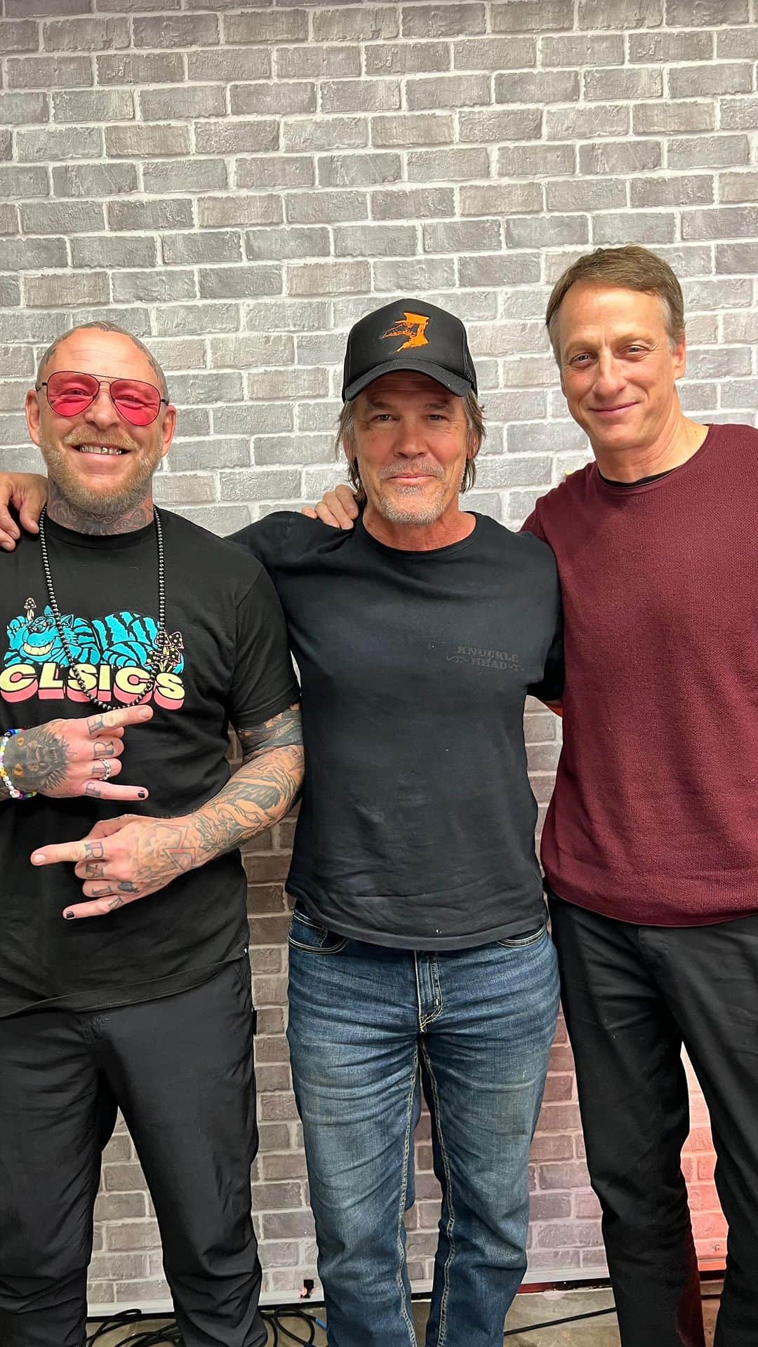 ジョシュ・ブローリンのインスタグラム：「New episode of @hawkvswolf and boy do we gotta guest this week! The one and only @joshbrolin !!  Josh and both have something’s in common and one of them is that we both love @tobymorse 😊❤️」