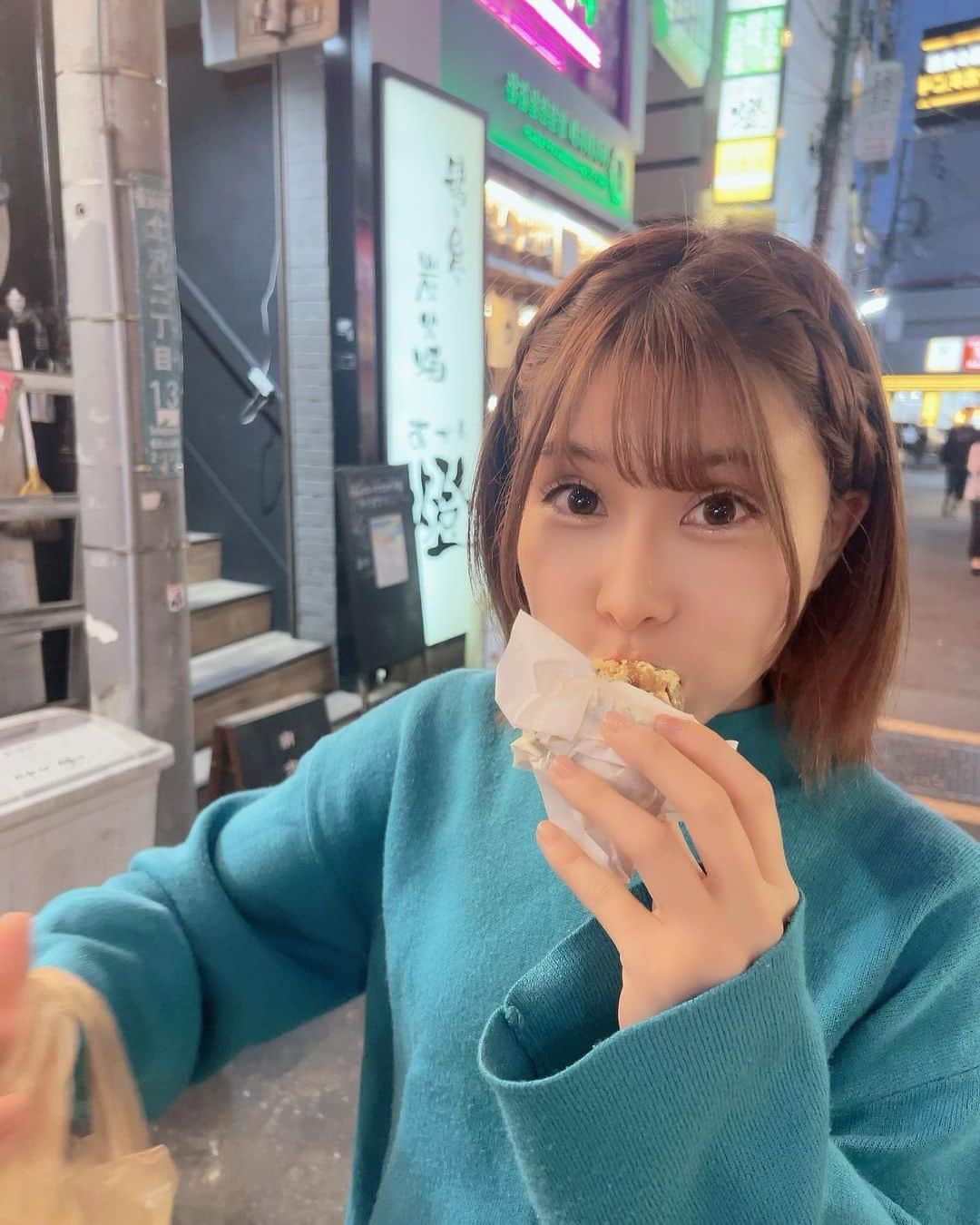 大岩根綾奈さんのインスタグラム写真 - (大岩根綾奈Instagram)「こにゃにゃちわ♡  いつの間にか11月に突入してました🌕  昨日無事に舞台の千秋楽が終わり一安心と寂しい気持ち。 演者さんもファンの方々も素敵な出会いができて感謝してます。そして改めていつも応援してくださる皆様ありがとうございます✨あたりまえじゃないことを日々忘れずにこれからも上目指して頑張っていきます。」11月6日 17時10分 - ooiwaneayana