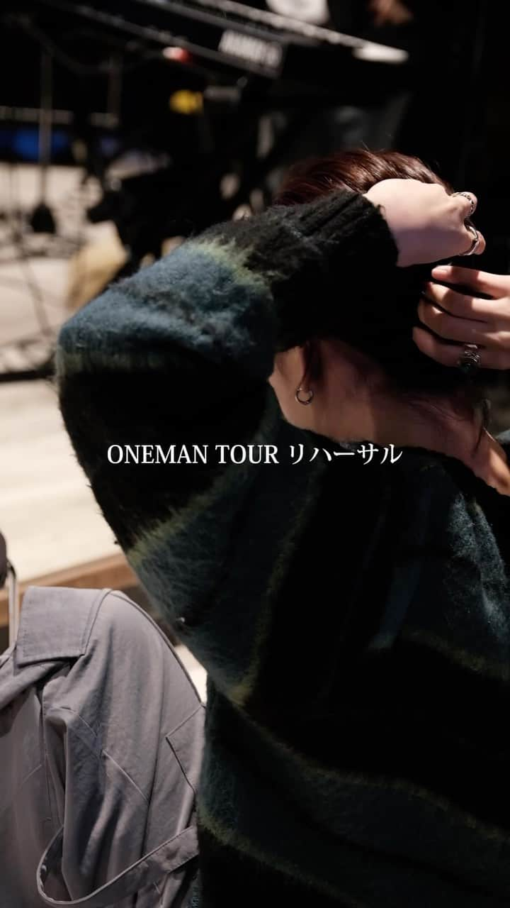 EOWのインスタグラム：「12月東阪福ONEMAN TOUR開催！ #eowtionalpop  #eow #live #band  #music #樂隊 #音樂   Japan-based band EOW infuses pop with rock,funk,R&B so on. EOW songs are often marked by strong vocals and vocal harmonies. Their animated sound is further defined by the members’ backgrounds in gospel, funk, and electronic music. The band's unique sound is titled "eowtional pop" it shakes your heart emotionally and the body starts to move. Stay up to date on their activity by following them on Instagram, X*twitter, TikTok.」