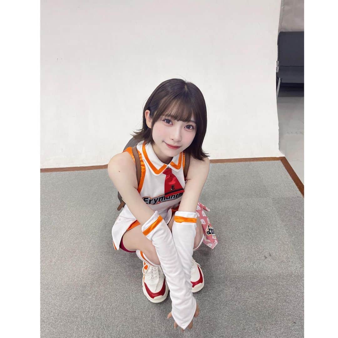 三野宮鈴のインスタグラム：「すずが応援するぞ。  フレーフレーそこの主ー。 頑張れ頑張れそこの主ー。  明日も全力で生きろー」