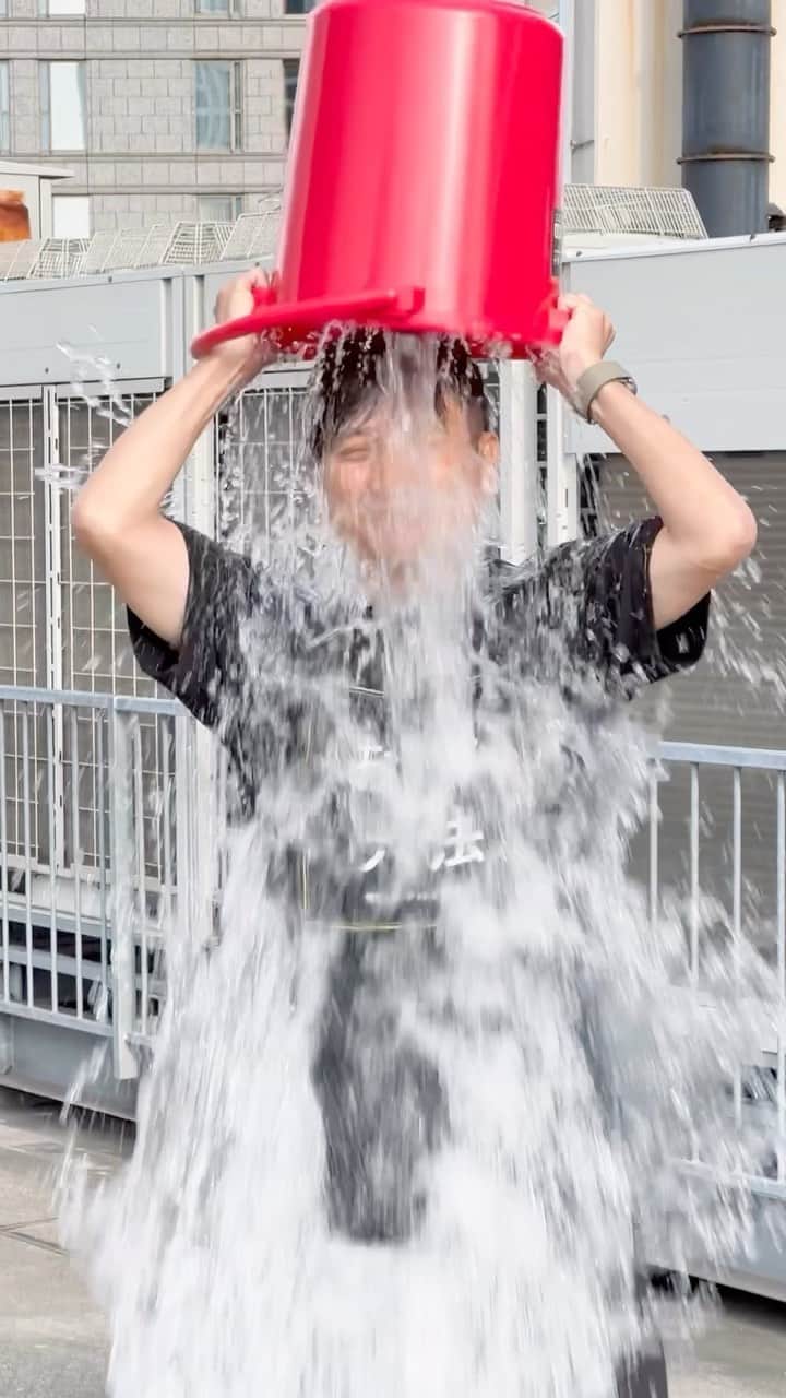 岡野タケシのインスタグラム：「TikTokアワードに投票してくれた人にお礼があります。#tiktok #tiktokアワード #法律 #弁護士」