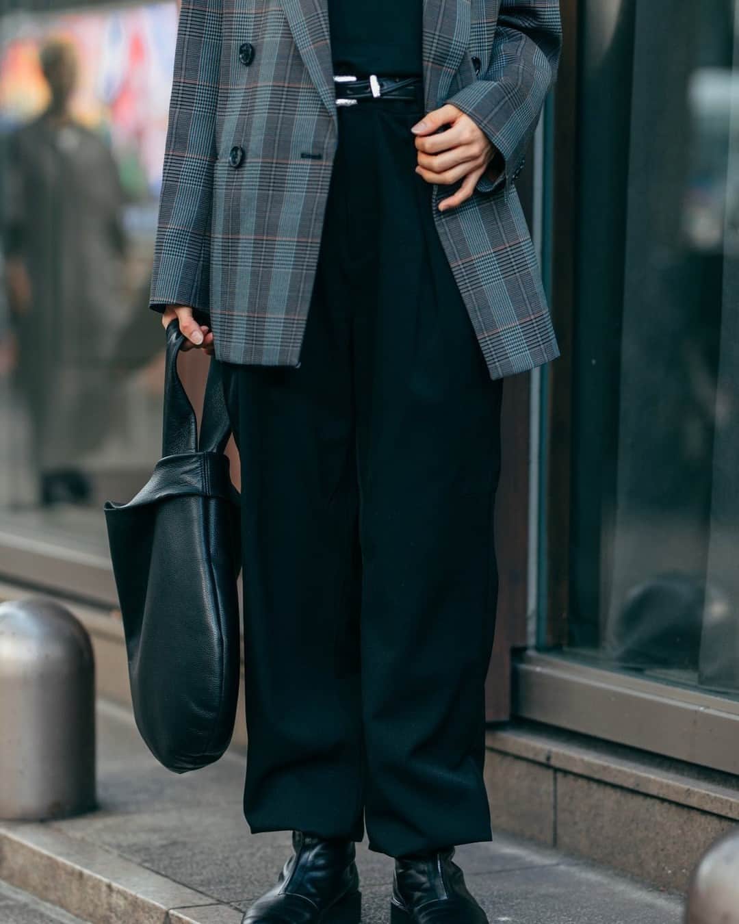 Fashionsnap.comさんのインスタグラム写真 - (Fashionsnap.comInstagram)「Name: 鶴見真子⁠ Age: 25⁠ Occupation: 販売員⁠ ⁠ Pants #BEAUTYYOUTH #UNITEDARROWS⁠ Bag #_Fot⁠ Shoes #BEAUTIFULSHOES⁠ ⁠ Photo by @masaki_kiyokawa⁠ ⁠ #スナップ_fs #fashionsnap #fashionsnap_women」11月6日 18時00分 - fashionsnapcom