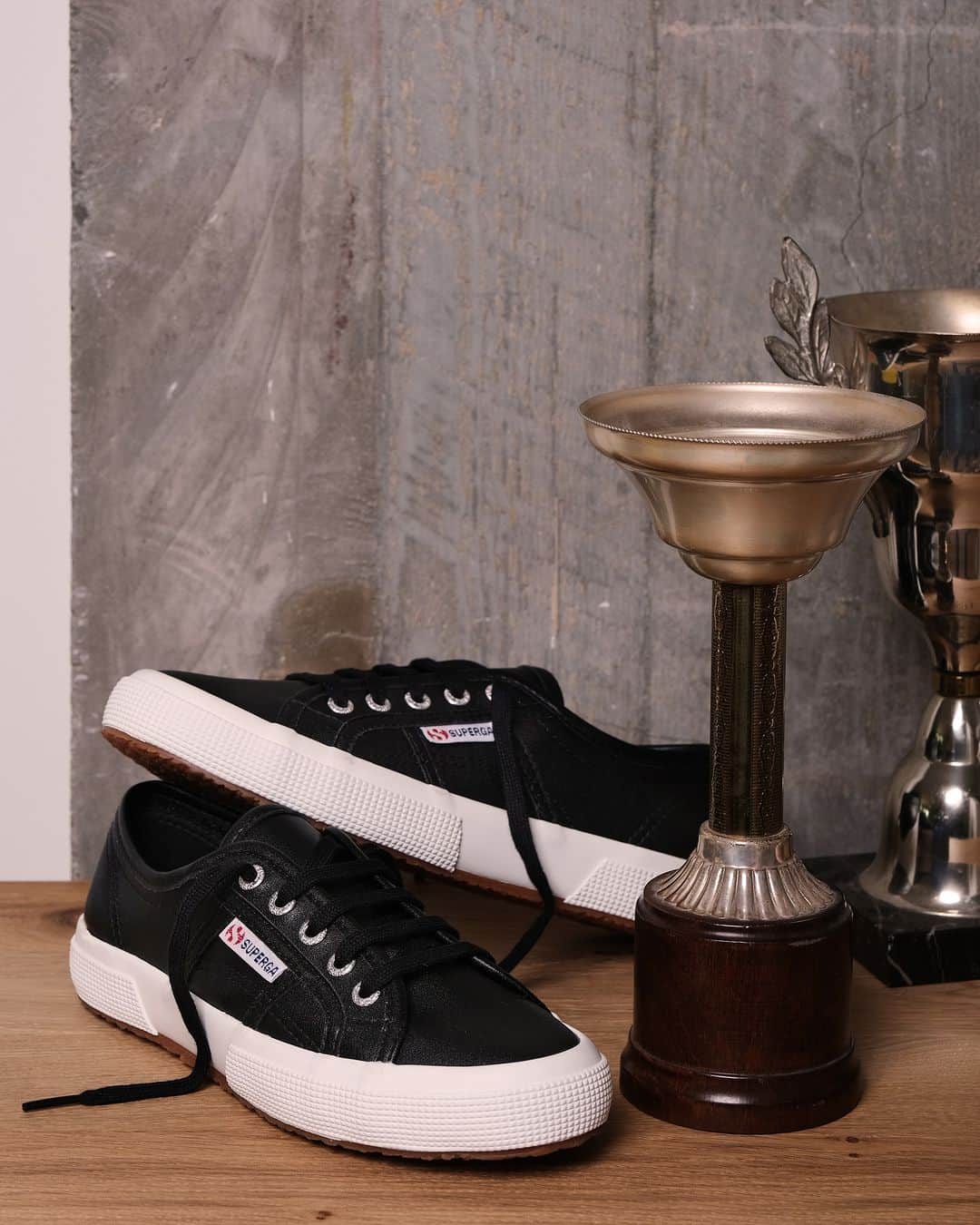のインスタグラム：「Luxurious materials meet timeless style. Superga’s iconic 2750 sneaker is reworked in ultra-soft leather.  #Superga #SupergaLovers」