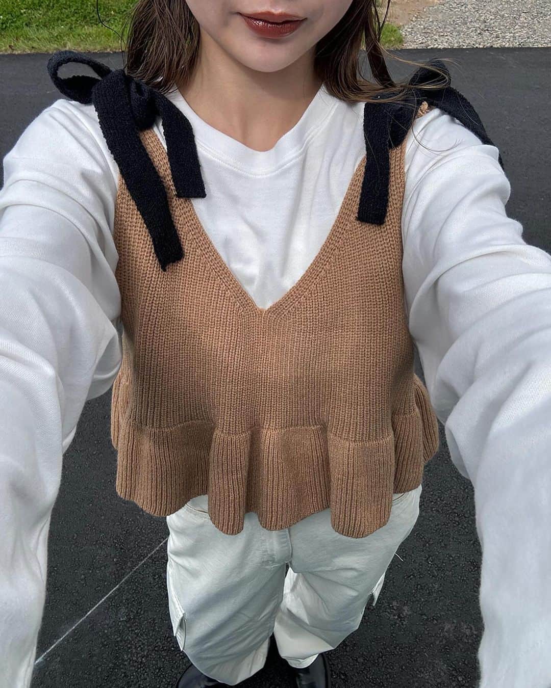 DHOLIC SNAPさんのインスタグラム写真 - (DHOLIC SNAPInstagram)「ディレクターが選んだ人気ニット🧶  気になるアイテムは商品タグよりチェック✔︎」11月6日 18時12分 - d_by_dholic