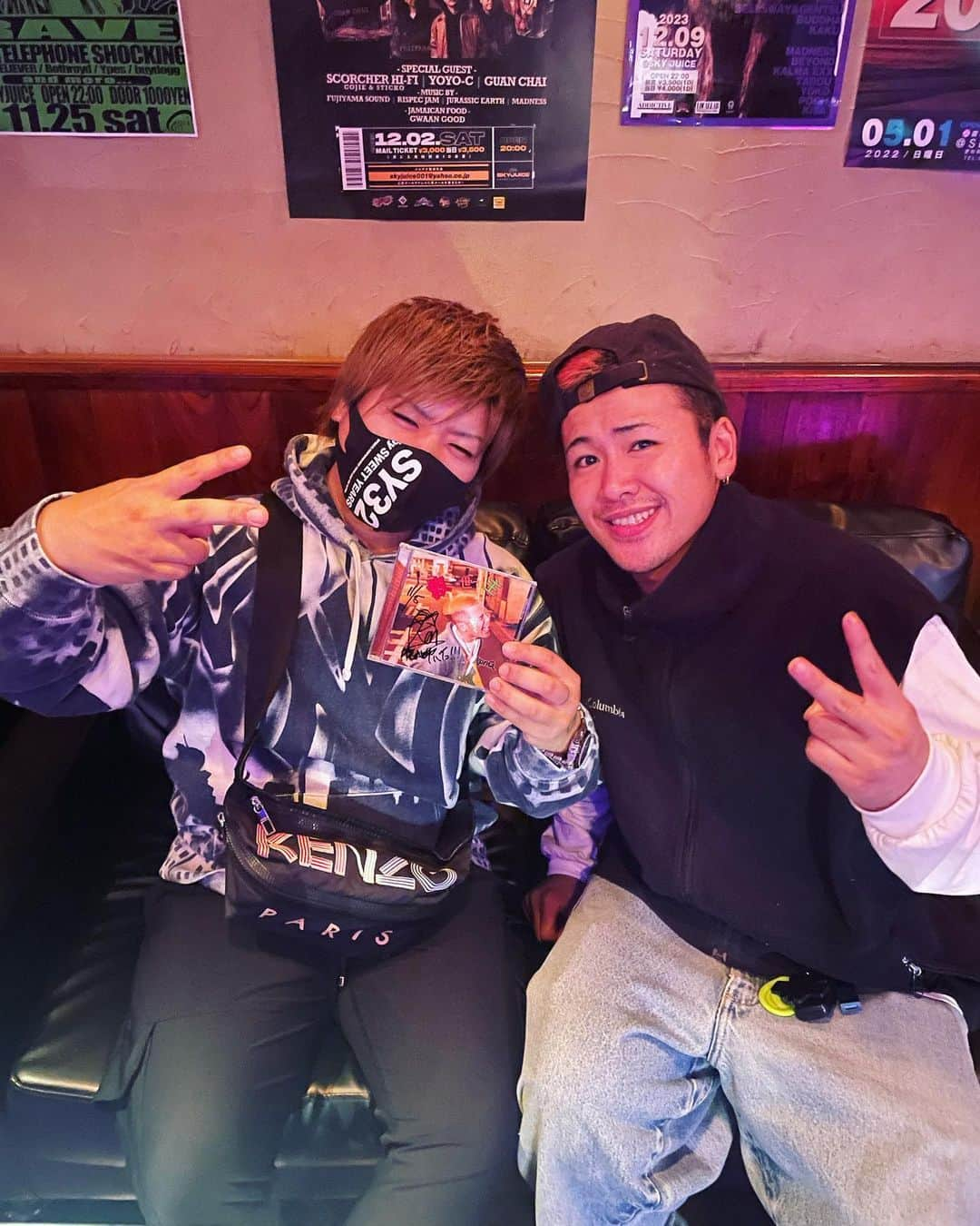 岡康平さんのインスタグラム写真 - (岡康平Instagram)「幸せな時間でした🥳🍻  #APOLLOくん #KonGくん」11月6日 18時53分 - oka_kouhei0324