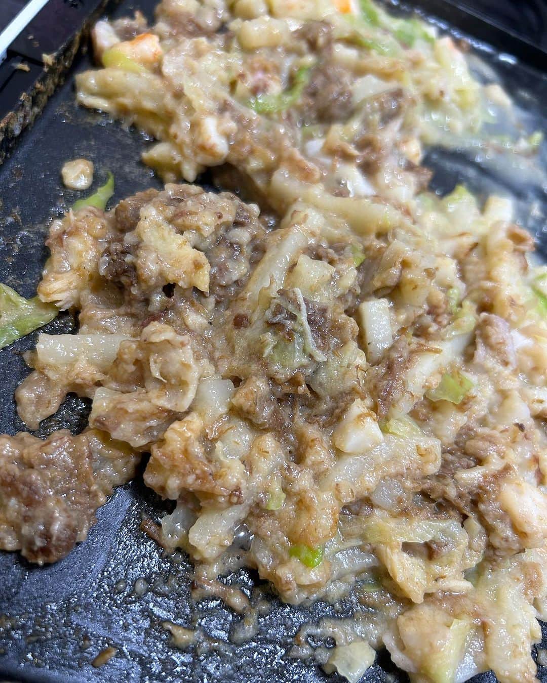 世手子さんのインスタグラム写真 - (世手子Instagram)「#pr Sanuki udon monjayaki🍲 You can enjoy various flavors（＾ω＾） The highlight is the chewy udon noodles^ - ^ おうちで讃岐うどんもんじゃ焼き(^.^) @ecshop_gokui  #インフルエンサーワークス #もんじゃ #讃岐 #香川 #ぴかでり屋 #お取り寄せ #骨付鳥 #もんじゃ焼き #うどん スタンダードから 明太子、牛すじも楽しめるよ(*´∀｀*) もちもちうどんで新感覚(๑>◡<๑) https://ecshop-gokui.com/view/category/sanuki-monja」11月6日 19時23分 - rojide