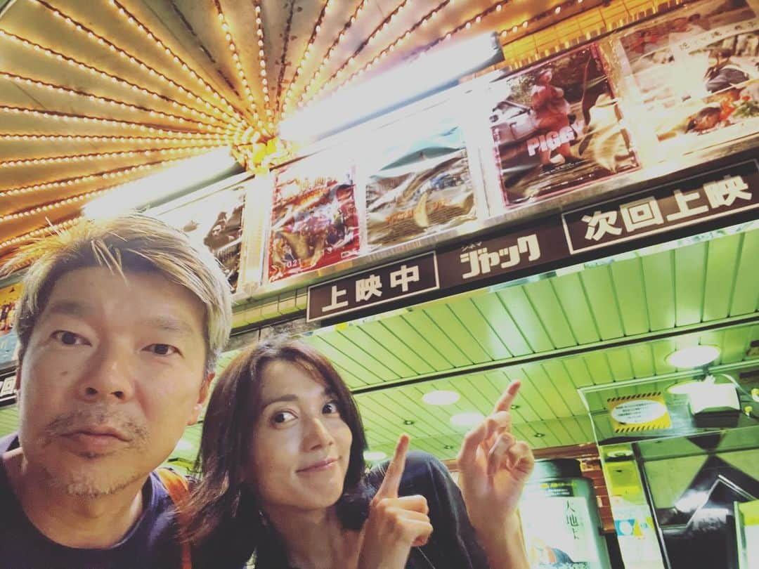 横尾初喜のインスタグラム：「よこはまシネマジャック&ベティさんにて 映画「こん、こん。」 宜しくお願いします！  #映画こんこん #エンクミ  #遠藤久美子」