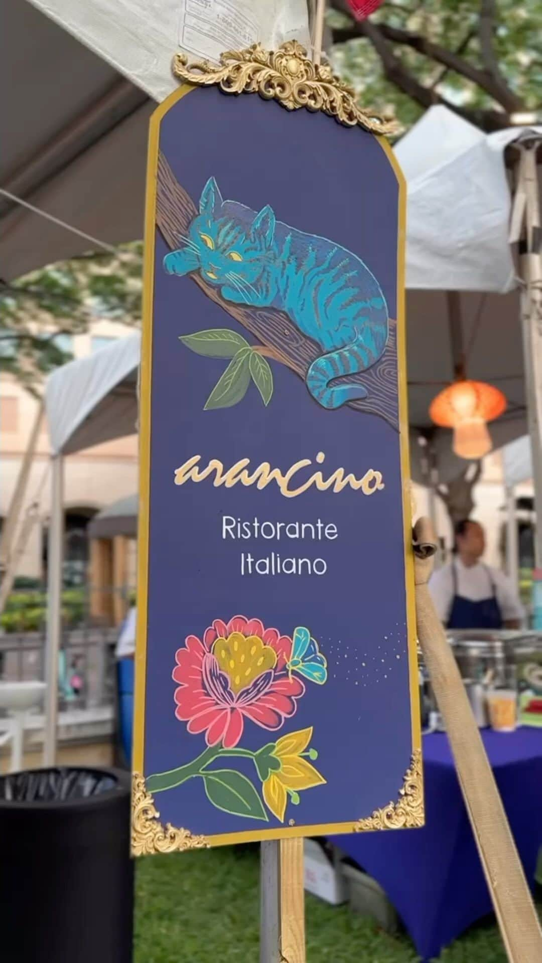 Arancino at The Kahalaのインスタグラム：「ARANCINO EVENTS 2023, WHAT A YEAR! 🎉🤌🏽 •Hale Aina Awards••Festa Italiana••Best Of Hawaii’s Best Kitchens••Hawaii Food&Wine Festival•  Grazie, Mahalo, Thank you, for the beautiful memories! We are so blessed 🙏🏽🤙🏽❤️🇮🇹 [thank you @honolulumag @frolichawaii @hawaiisbestkitchens @festaitaliana @hifoodwinefest for inviting us to be a part of your event!]」