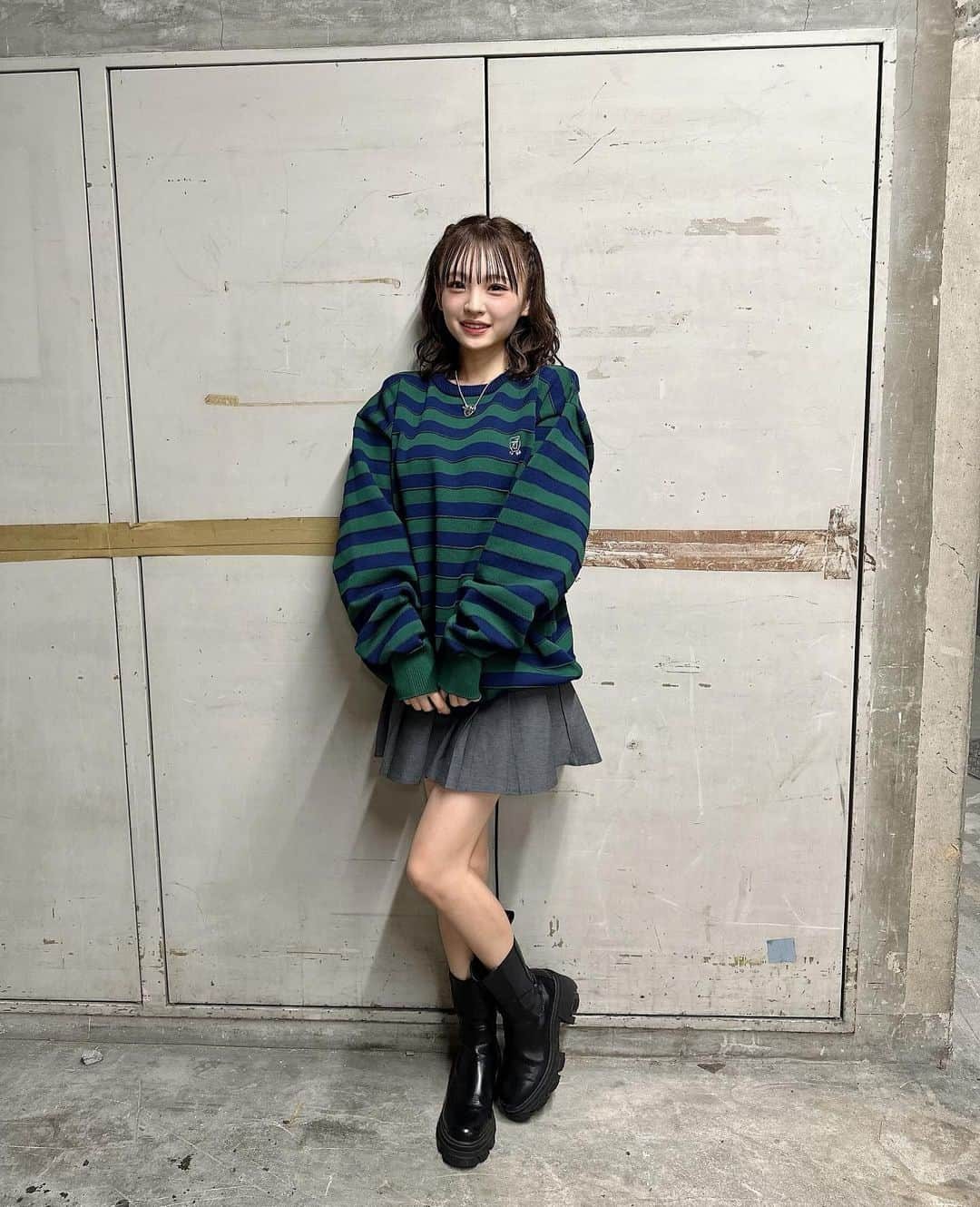 新澤菜央さんのインスタグラム写真 - (新澤菜央Instagram)「しんしんの好きな髪型教えてー？😗 ⠀  #pr #axia #彼女の私服がかわいい」11月6日 20時31分 - _shinshin_48