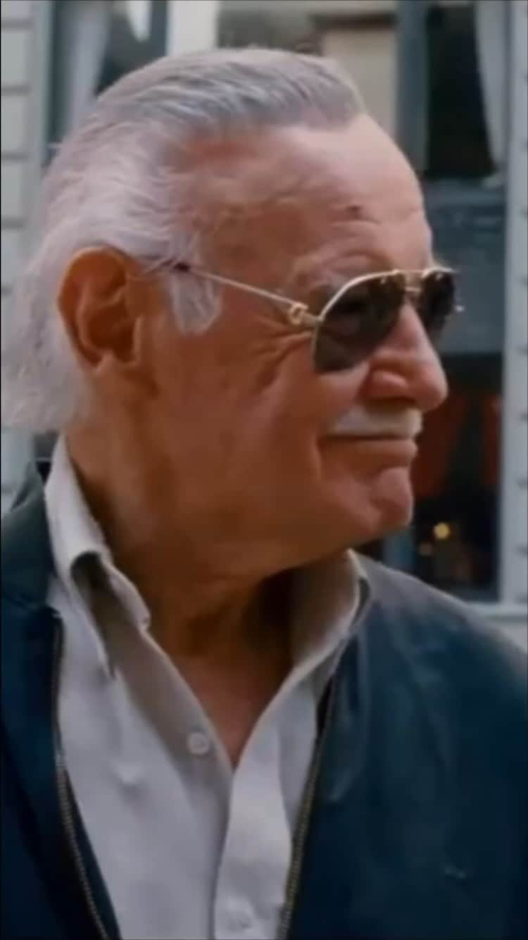 スタン・リーのインスタグラム：「Sage Stan to start your week off right. ✨  Please enjoy this cameo clip from Spider-Man 3 and share with someone who has made a difference in your life!  #StanLee #makeadifference #motivationmonday」