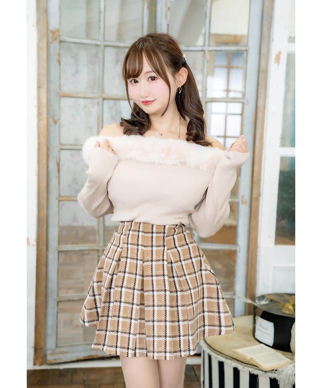 吉田麻衣子さんのインスタグラム写真 - (吉田麻衣子Instagram)「#instagood  #instafollow  #instalike #model #studiopom #写真好きな人と繋がりたい  #ファインダー越しの私の世界  #吉田麻衣子 #撮影 #モデル #グラビア」11月6日 20時55分 - maiko.yoshida