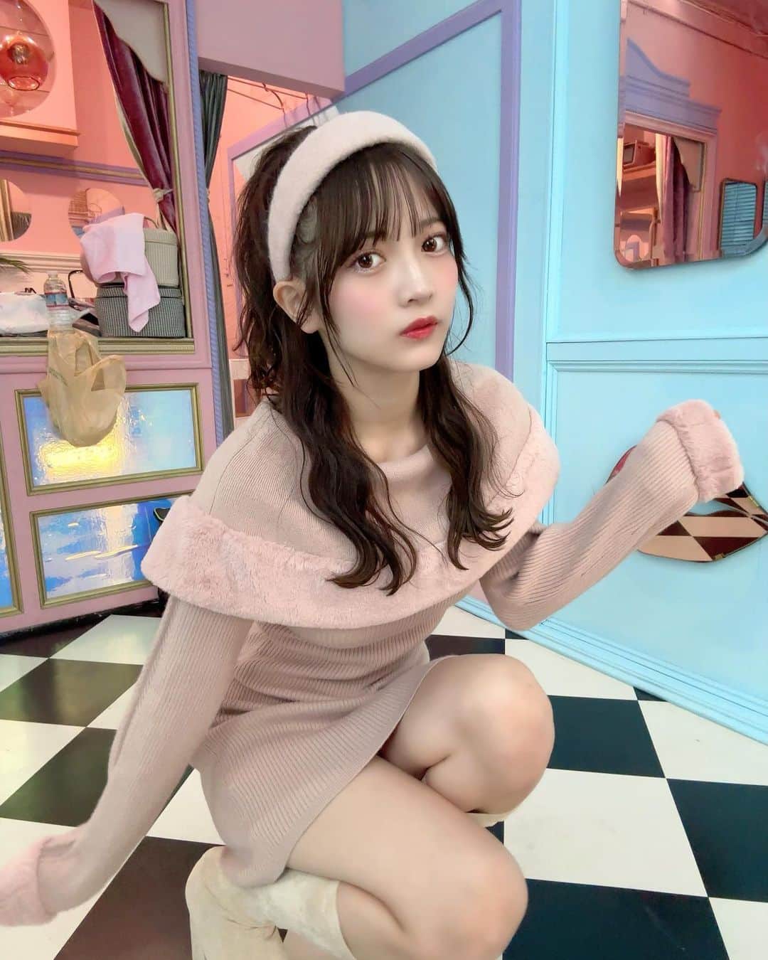 黒嵜菜々子のインスタグラム：「ふわふわ女の子の日？👧」