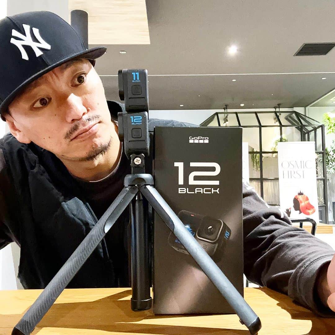 伊藤千秋のインスタグラム：「@goprojp いつも有難う御座います！ 山下さんの永眠から時間が経ち僕達で盛り上げれる事を考え前進します！ アクション業界、インライン業界共にGoProプロジェクトを提案して行ければと思います✨✨✨✨✨ @goprojp  @juschandayo  @soohunlee →Welcome Japan, let's have a session in Ebisu! 웰컴 일본 어울리지 않고 에비스에서 세션합시다! seeyou soon!!!!!」