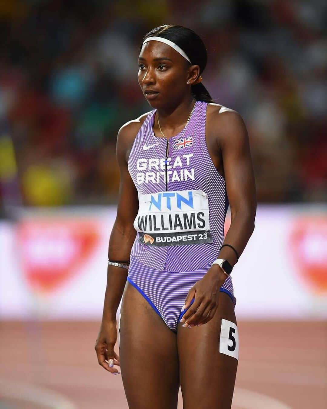 ビアンカ・ウィリアムズのインスタグラム：「The dream is free. The hustle is sold separately 💁🏾‍♀️  Entering week 5 of winter training 💪🏾🥲」