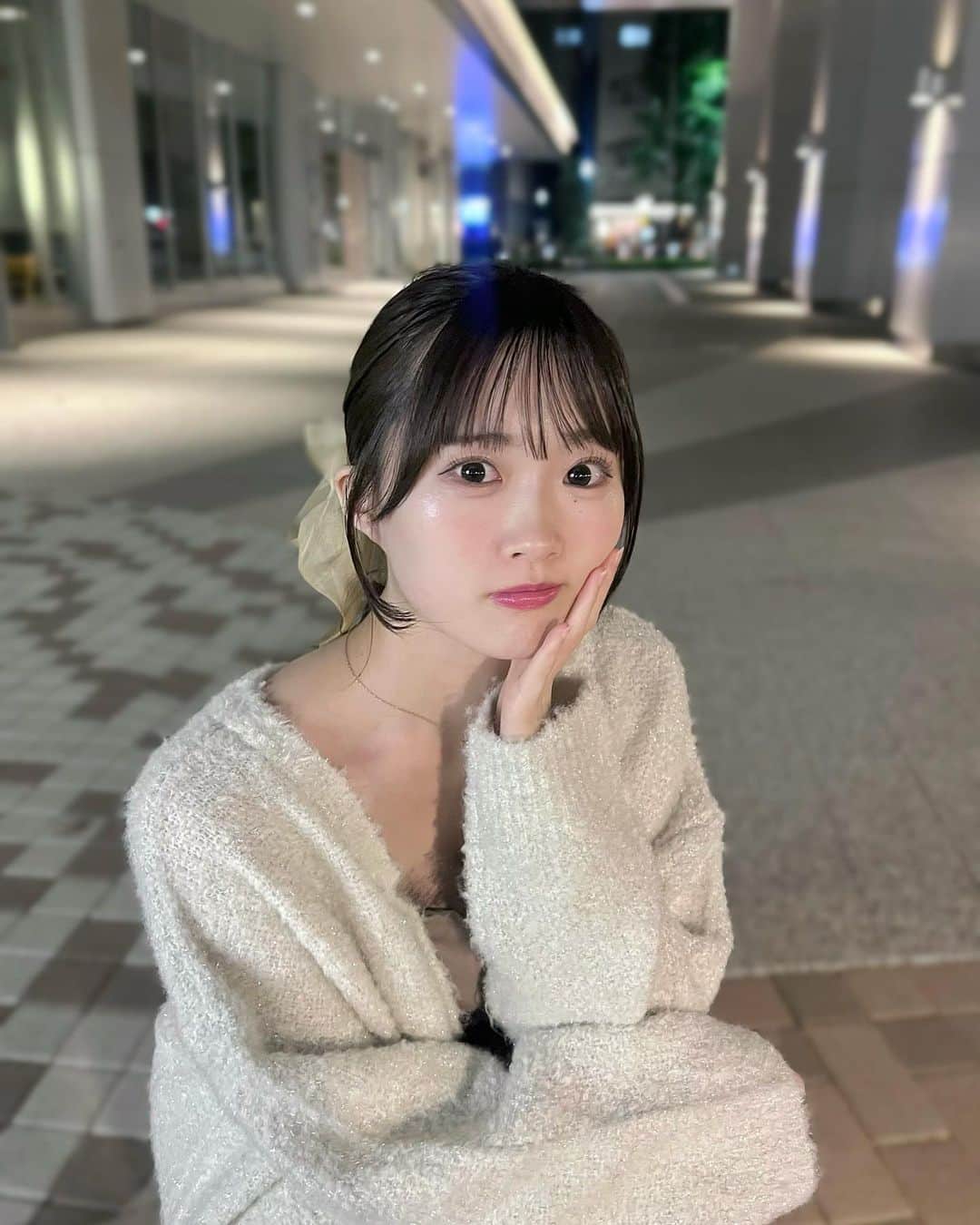 山根涼羽のインスタグラム：「冬 ❤︎  #リボンアレンジ  #dazzlin #wcloset #ootd」