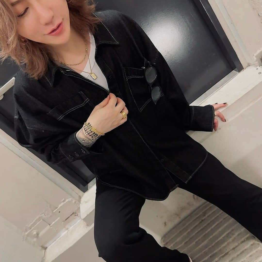 RUKI さんのインスタグラム写真 - (RUKI Instagram)「NIL ACT10初めて出すデニムものとメガネ。 デニムは今年すごく ...