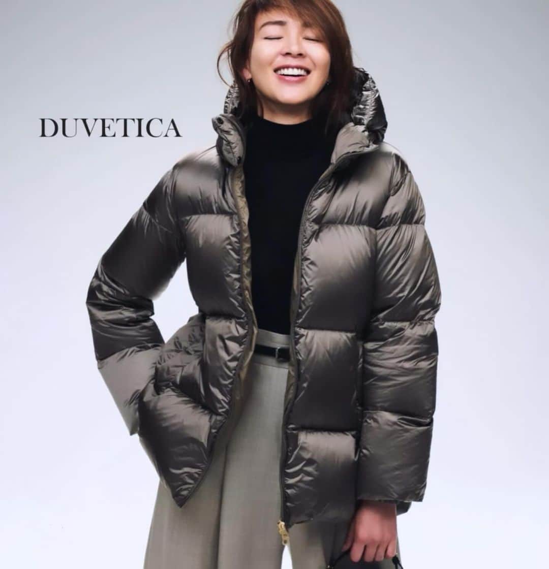 SHIHOのインスタグラム：「Which down coat do you like？  #down #coat @eclat.magazine  #ダウンコート #ファッション #冬 #コーディネート」