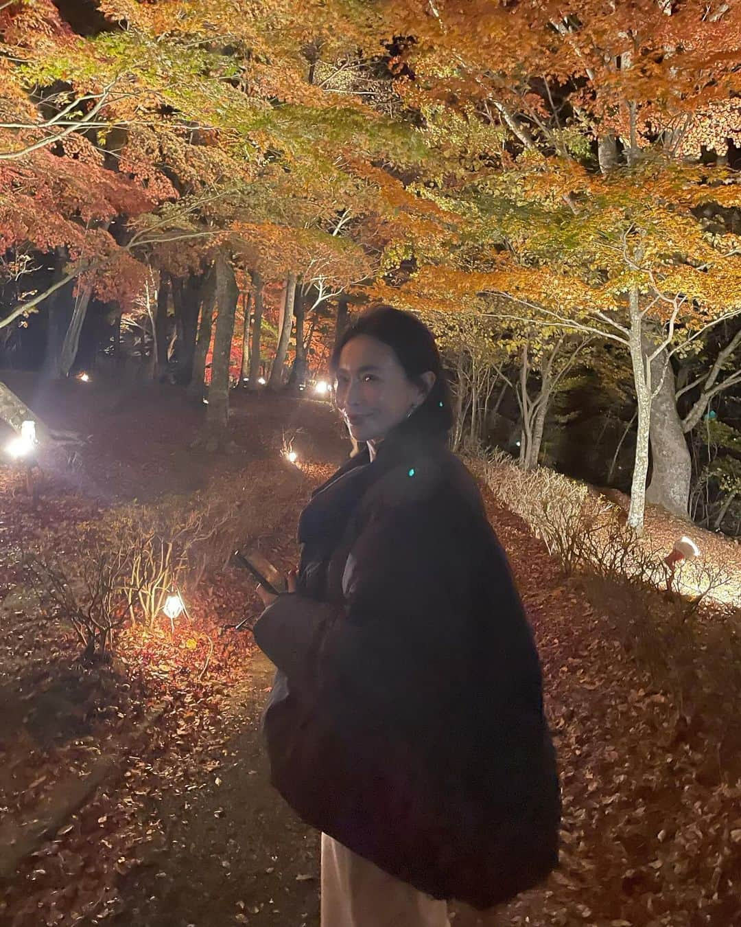 長谷川京子さんのインスタグラム写真 - (長谷川京子Instagram)「🍂 #autumn#drive」11月6日 21時37分 - kyoko.hasegawa.722