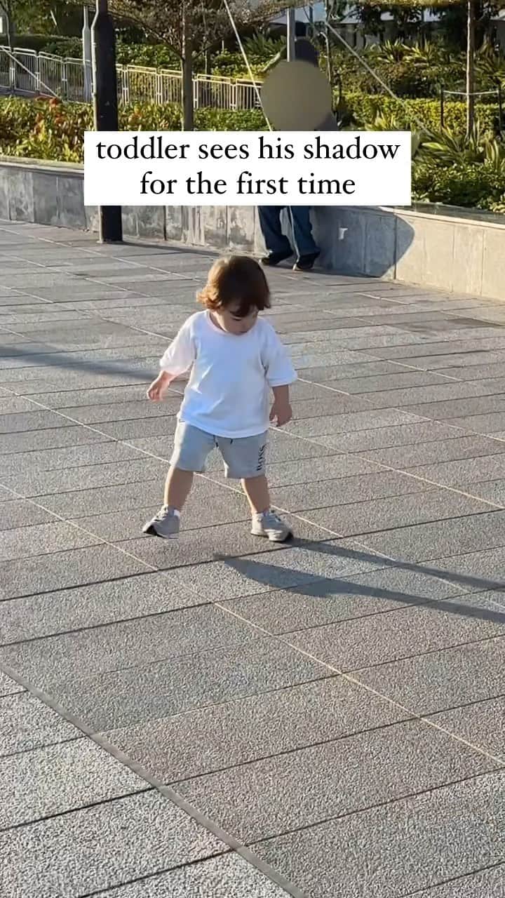 テイラーRのインスタグラム：「Escaped it」