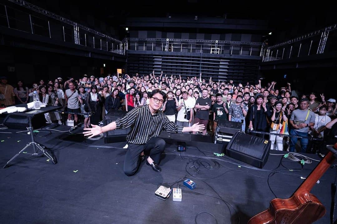 キリンジさんのインスタグラム写真 - (キリンジInstagram)「LUCfest 2023 at Tainan  初めての台湾は台南でのライブ、観てくれた皆さん、本当にありがとうございました。たくさんの人に暖かく迎えていただき、感激でした。 去年から弾き語りのライブをするようになって、まさかひとりで台湾でパフォーマンスすることになるなんて。まったく想像していませんでした。 次はバンドでいけたらいいな。　ほ  非常感謝第一次在臺灣臺南觀看的演唱會的各位。 受到很多人的熱情歡迎，非常感激。  從去年開始進行彈唱演唱會，竟然一個人在臺灣表演。 完全沒有想象過。  希望下次能去樂隊。  @lucfest.tw」11月6日 21時59分 - kirinji_official