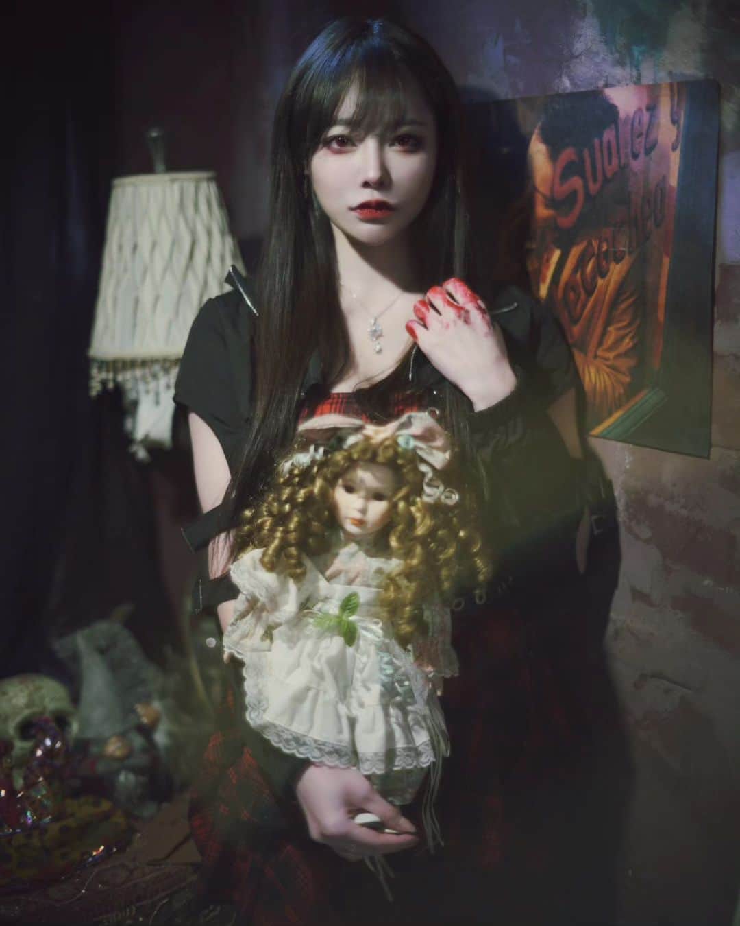 エリナのインスタグラム：「알고보니 할로윈 지나갔었다네.. 知らんうちにハロウィン終わってた🎃」