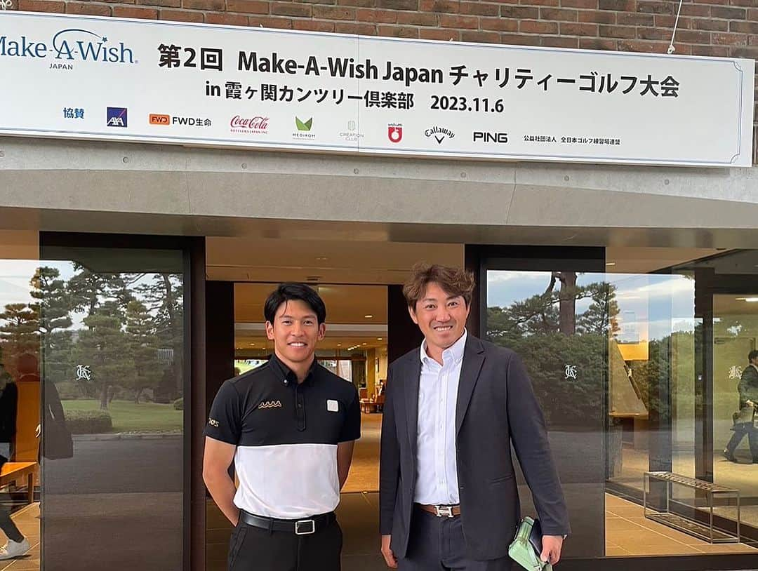 中山雄一さんのインスタグラム写真 - (中山雄一Instagram)「本日はMake A Wishのチャリティコンペに参加しました⛳️ ⁡ ⁡ 難病の子供たちの夢を叶える活動をするメイクアウィッシュ様へ、スーパーフォーミュラに参戦を始めたころから募金活動を始めました。ピットウォーク中やイベントの際には活動のご協力をいただきいつもありがとうございます。 ⁡ 内川聖一さんとラウンドさせていただき、そのパワーに驚かされました。今度はレースも是非見に来ていただきたいですね☺️ ⁡ ラウンドの後には、チャリティーオークションがありTBSアナウンサーの石井大裕さんが盛り上げてくださいました。オークションにはイオミック様からご提供いただいたキャディバッグとグリップのセットを出品させていただき、その全額を寄付していただきました。 イオミック様ありがとうございます。 ⁡ ⁡ ゴルフ番組で見ない日はない、クラブフィッターの鹿又さんのトークショーもあり、お会いできて嬉しかったです！ 寿一さんのクラブの調整もされていますね💁‍♂️ ⁡  また何かイベントの際には是非この活動にご協力いただけると嬉しいです！  #makeawish #iomic #mutaracingwear  ⁡」11月6日 22時18分 - yuone_n