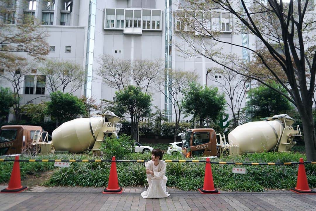 藤田麻衣子さんのインスタグラム写真 - (藤田麻衣子Instagram)「in大阪 ファンクラブライブ楽しかったな。 こんなオシャレなタンクローリーが、しかも何台も。 #大阪 #タンクローリー」11月6日 22時31分 - fujitamaiko
