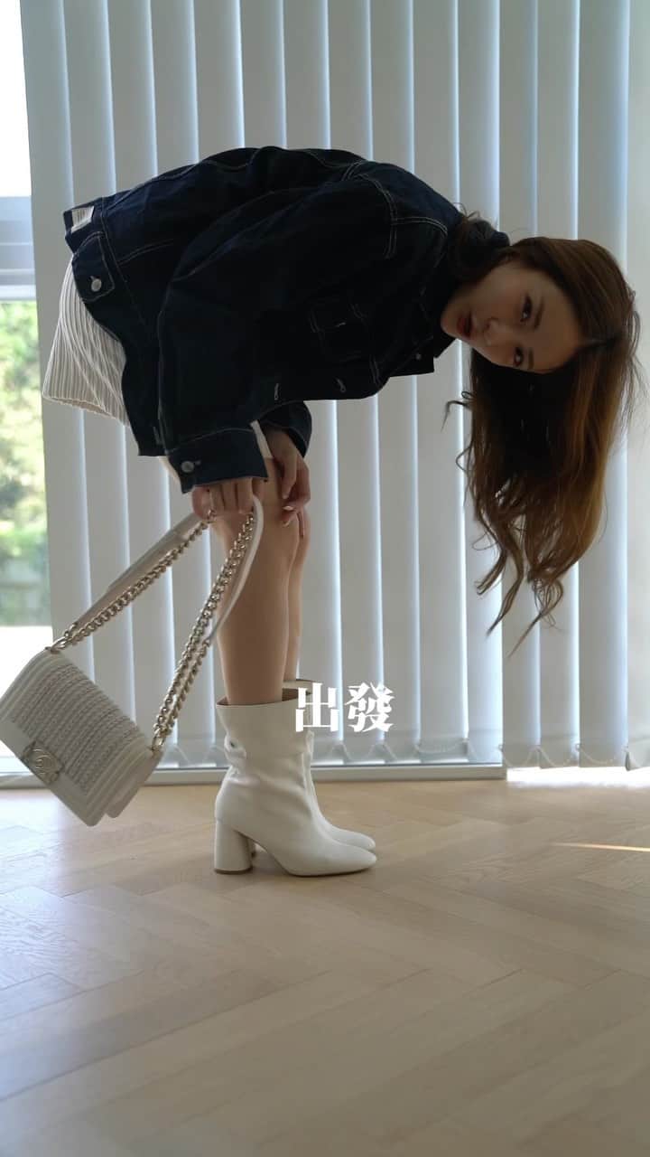 Giann Chanのインスタグラム：「【看到最後系列 】拍一個GRWM是會double平時出門時間  Skincare @truthisofficial (Wait for 11.11 discounts)  Denim Jacket: @claudiepierlot  Vest: @uniqlo_hk_macau  Skirt: Japan  Bag: @chanelofficial   #grwm #ootd #skincareroutine #makeuproutine」