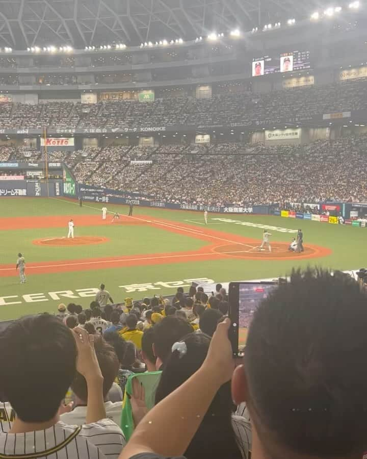 乾貴士のインスタグラム：「ノイジー選手のホームランと森下選手のタイムリー撮ってた😆✨ ほんまにおもろすぎたー！！」