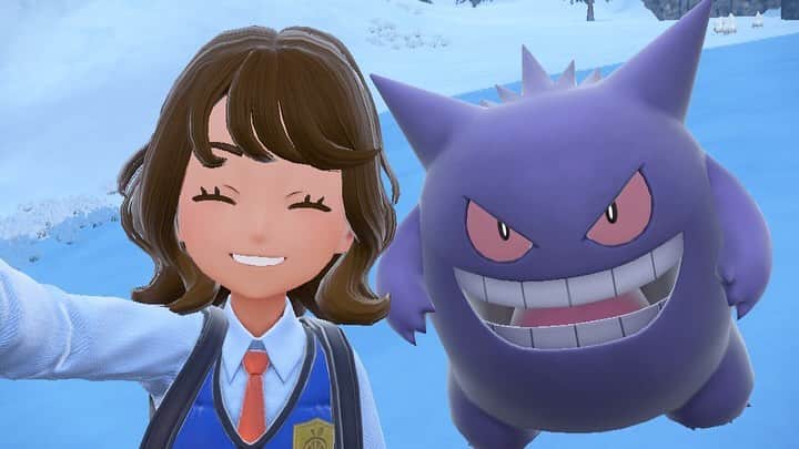 前田彩名のインスタグラム：「10月はとある事情でポケモン月間でした。笑  初めてプレイしたけど、めちゃくちゃ楽しい。 友達と一緒に戦う楽しさが詰まってた！よく出来てる💫  推しは、ゲンガー、ニンフィア、アマージョ、ガブリアスです。笑  無事にクリアしたことやし、 ポケモンスリープを頑張ります😊」