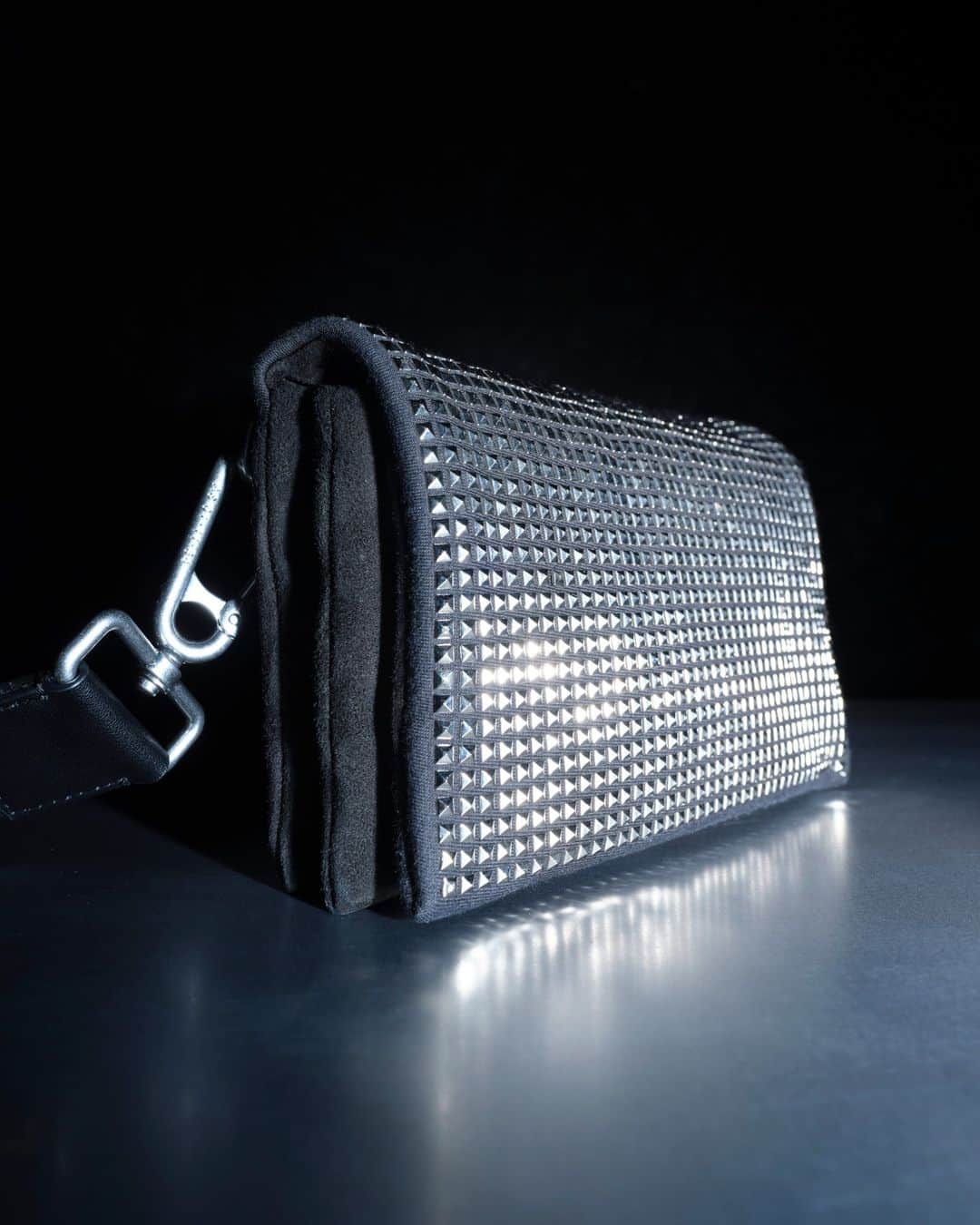 オールセインツのインスタグラム：「The Ezra Pin Studded Crossbody if ur in the mood to shine.」