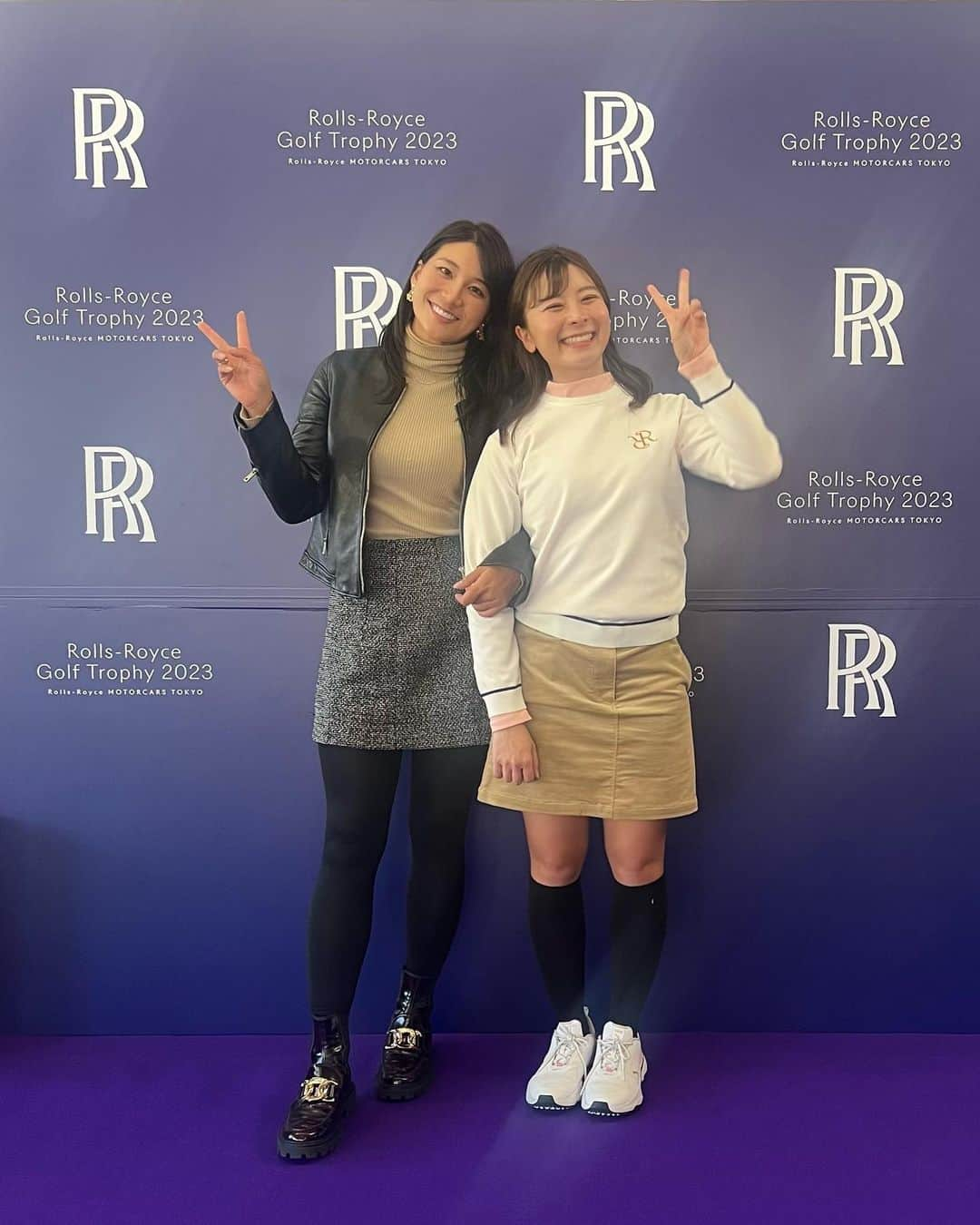 なみきさんのインスタグラム写真 - (なみきInstagram)「先日、みほさん と @mih0_golf  ロールスロイスモーターカーズ東京さんの @rollsroycemotorcarstokyo  コンペでイベントホールをさせていただきました☺️ わたしはニアピン対決！！ とっても豪華で素敵な会でかっこいい車にも試乗させてもらいました！ みほさん、めっちゃ似合ってる☺️ こんなかっこいい車に似合う人になりたいものです😂 とにかく凄いの一言のコンペでした！ ちなみに動画はハイテンションになっているわたしに合わせてくれてるみほさんの優しさがわかる動画になってます📷！笑 ぜひみてね！笑 ・ ・ #golf #GOLF #ゴルフ #ゴルフ女子 #ゴルフウェア #ゴルフウェアコーデ #ロールスロイス #車 #外車 #コンペ #ニアピン #ニアピン対決」11月6日 23時57分 - namiki_golf