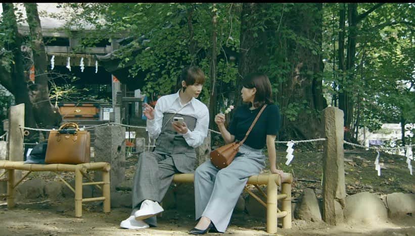 クライムファミリーさんのインスタグラム写真 - (クライムファミリーInstagram)「このあと24:25から！ドラマ#TokyoWoman はじまります！ #竹内まりや　#佐津川愛美　#りょう　#鈴木仁　#トンツカタン森本　#馬渕恵里何　@gucci」11月7日 0時05分 - tue_action_fujitv