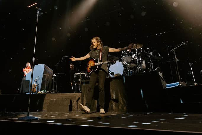 The Lumineersさんのインスタグラム写真 - (The LumineersInstagram)「We came to Brazil! ♥️🇧🇷♥️🇧🇷♥️🇧🇷See yah tomorrow in Rio! | 📸: @rkdeeb」11月7日 0時16分 - thelumineers