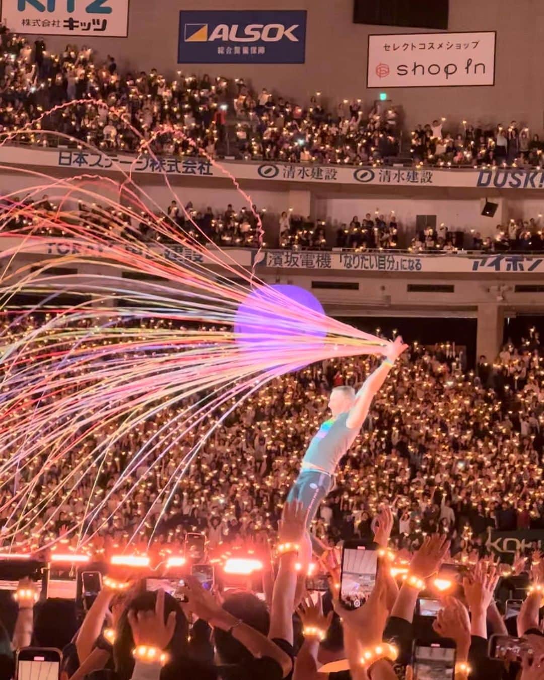 木山裕策さんのインスタグラム写真 - (木山裕策Instagram)「コールドプレイの東京公演、もうサイコーでした😍‼️」11月7日 0時20分 - kiyamayusaku