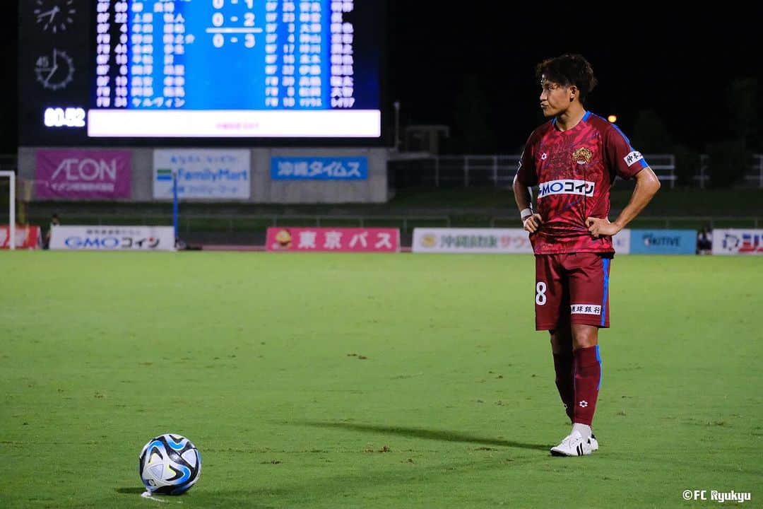 FC琉球のインスタグラム：「📷｜𝙋𝙃𝙊𝙏𝙊𝙂𝘼𝙇𝙇𝙀𝙍𝙔  11/4(土）HOMEGAME ［ON THE PITCH] 🆚カターレ富山  #FC琉球  #FCRYUKYU  #沖縄  #okinawa  #琉球  #jleague #Jリーグ  #サッカー  #football  #soccer  #sfida  #ジンベーニョ  #沖縄とともに強くなる #ONEOKINAWA  #J30」