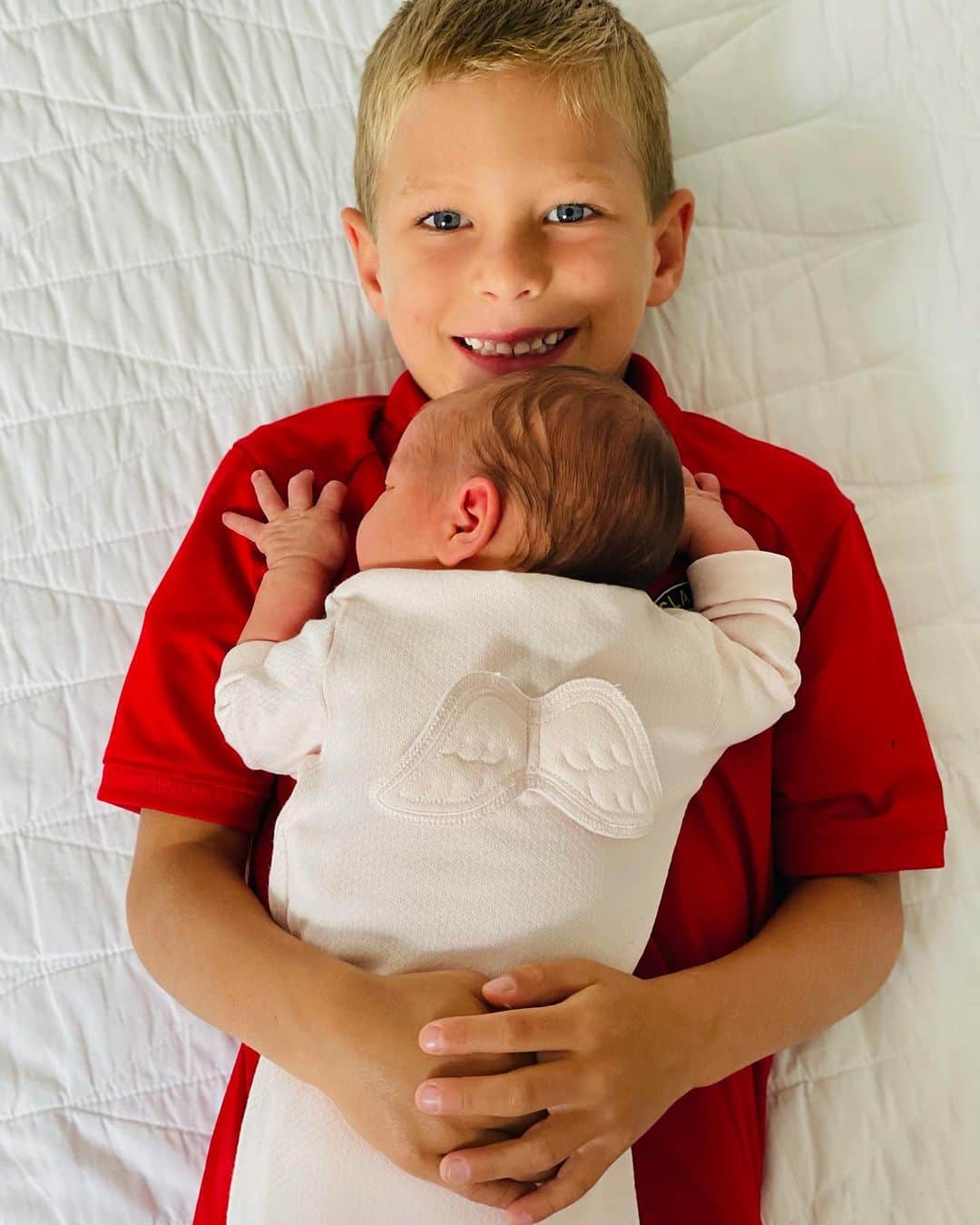 カロリナ・クルコヴァさんのインスタグラム写真 - (カロリナ・クルコヴァInstagram)「We celebrated Noah's 8th birthday!! 8 will be great. 🫶🏻 We love you with all our hearts, you bring so much fun and life to our family and to your friends. Can't wait to see what this next year brings. ⚽️🎮💙」11月7日 10時28分 - karolinakurkova