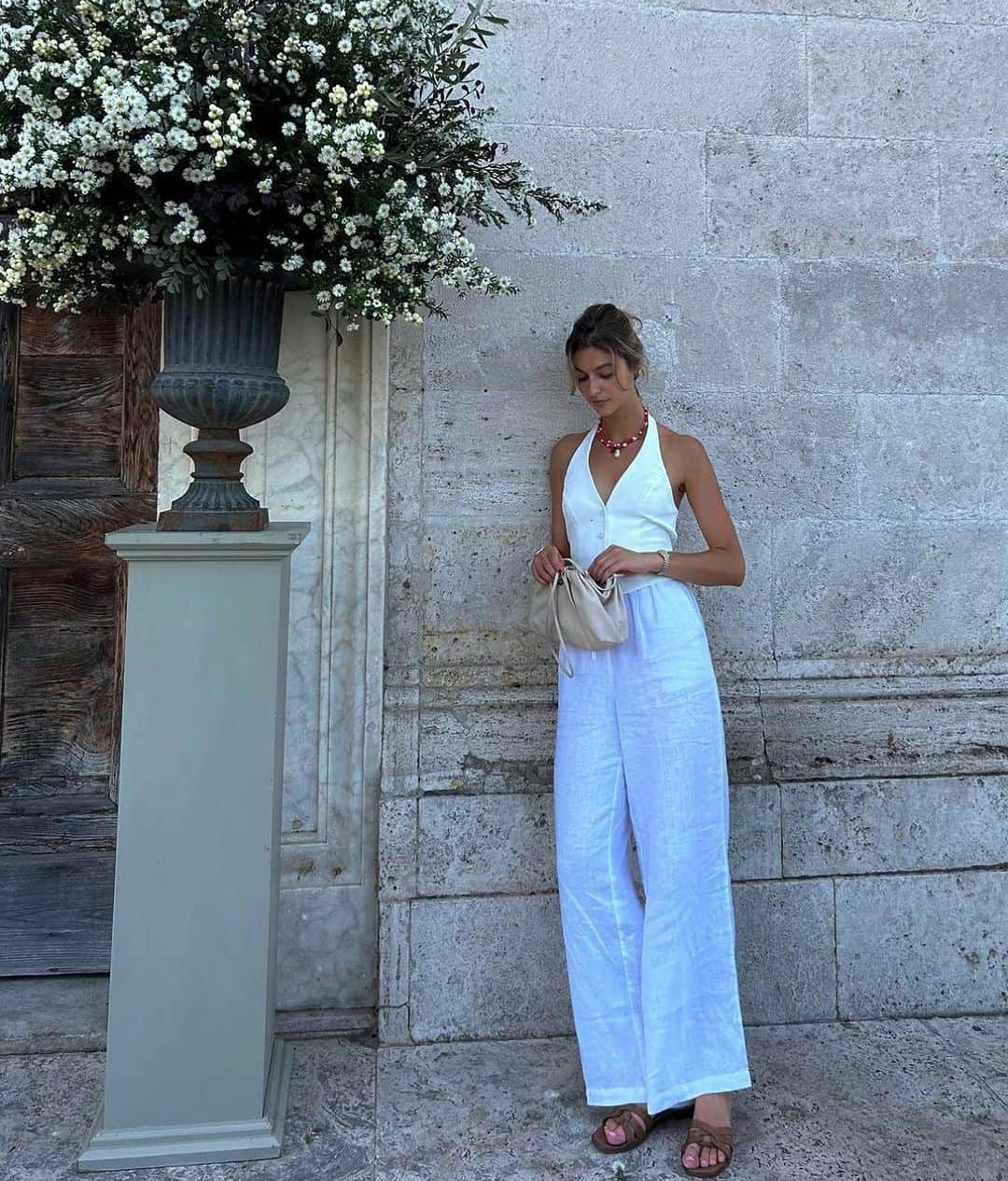 KOOKAI のインスタグラム：「We love @lisaandrenilsson in the Oyster Vest Top •• Available in boutiques and online #kookai」