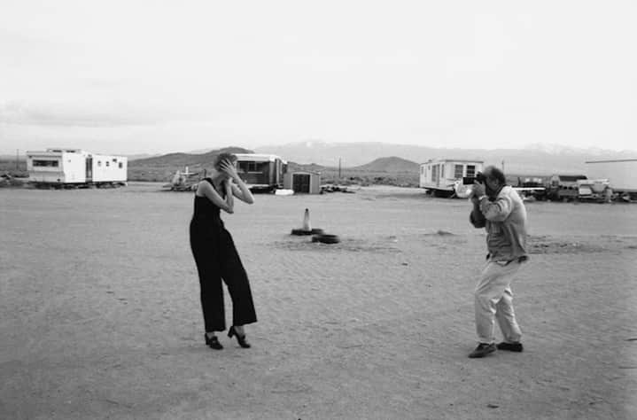 ピーター・リンドバーグのインスタグラム：「NADJA AUERMANN, PETER LINDBERGH, MOJAVE DESERT, CALIFORNIA, 1996⁠」