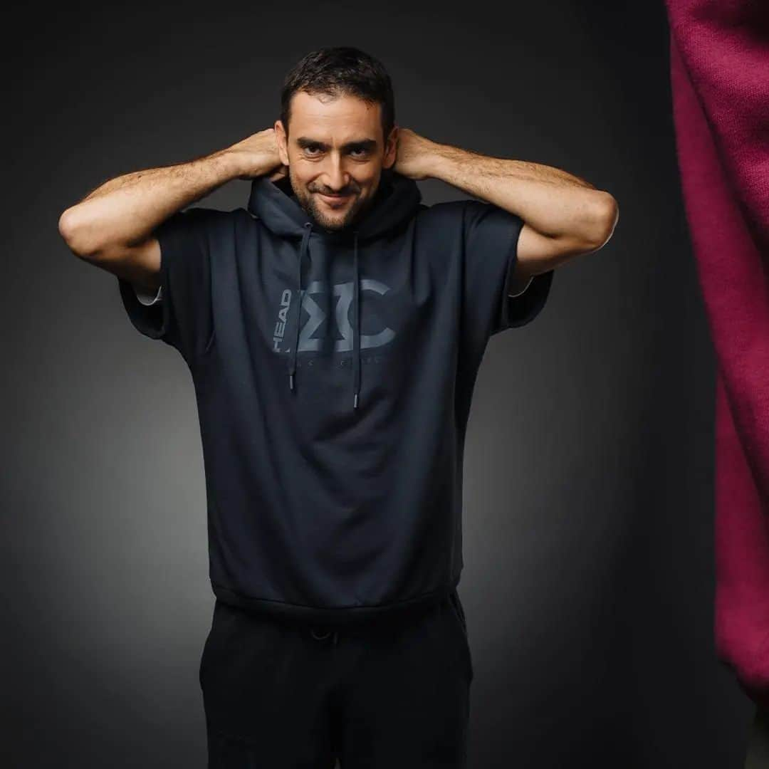 マリン・チリッチさんのインスタグラム写真 - (マリン・チリッチInstagram)「@marincilic 🤝 @headsportswear⠀ It’s here! Check out the MC collection available online at head.com.  ⠀  ⠀ ⠀ 📷: @dariokeser . . #headsportswear #MCcollection」11月7日 2時20分 - marincilic