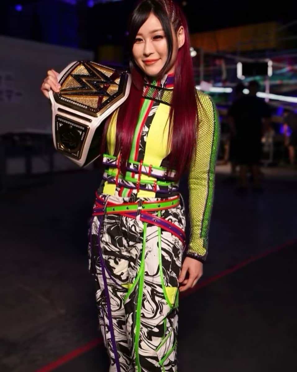 紫雷イオさんのインスタグラム写真 - (紫雷イオInstagram)「Special ring gear for #wwecrownjewel   #iyosky」11月7日 3時09分 - iyo_sky